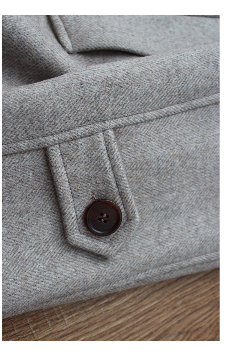 Mens Mid-length Wool Coat With Horn Buttons And A Lapel Collar