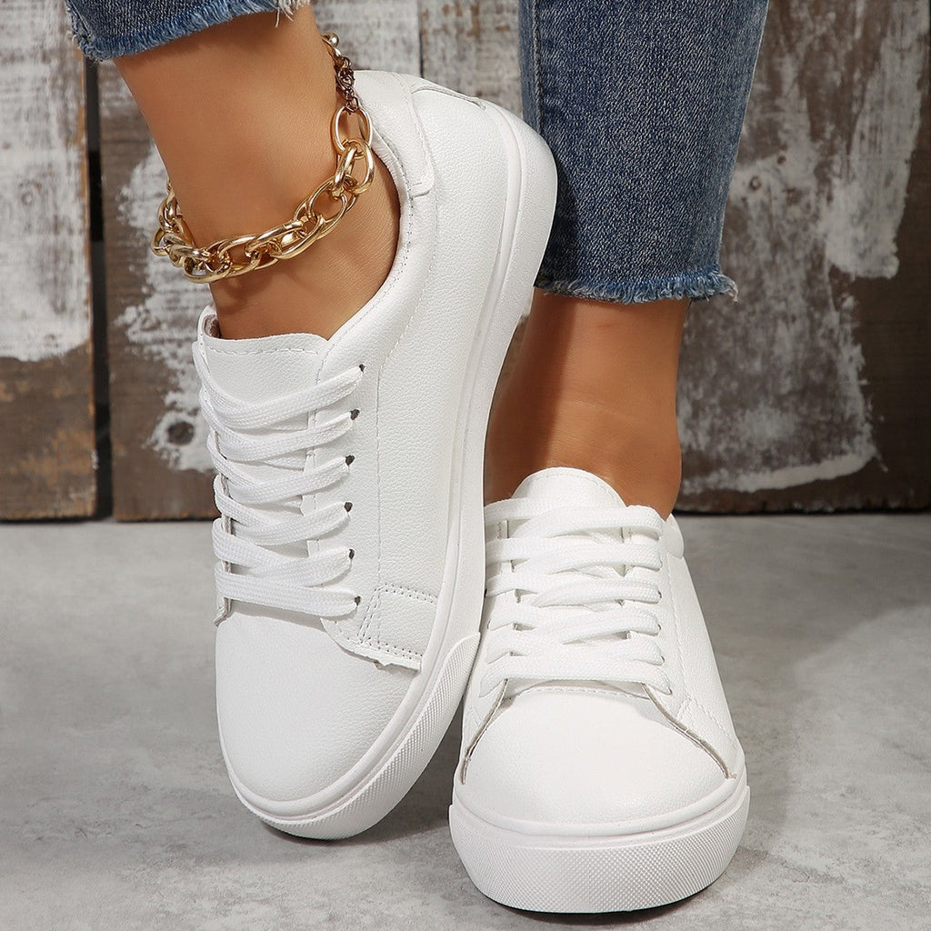 Plus-size Casual Versatile White Flat Shoes Laced Korean-style Low-top Sneakers