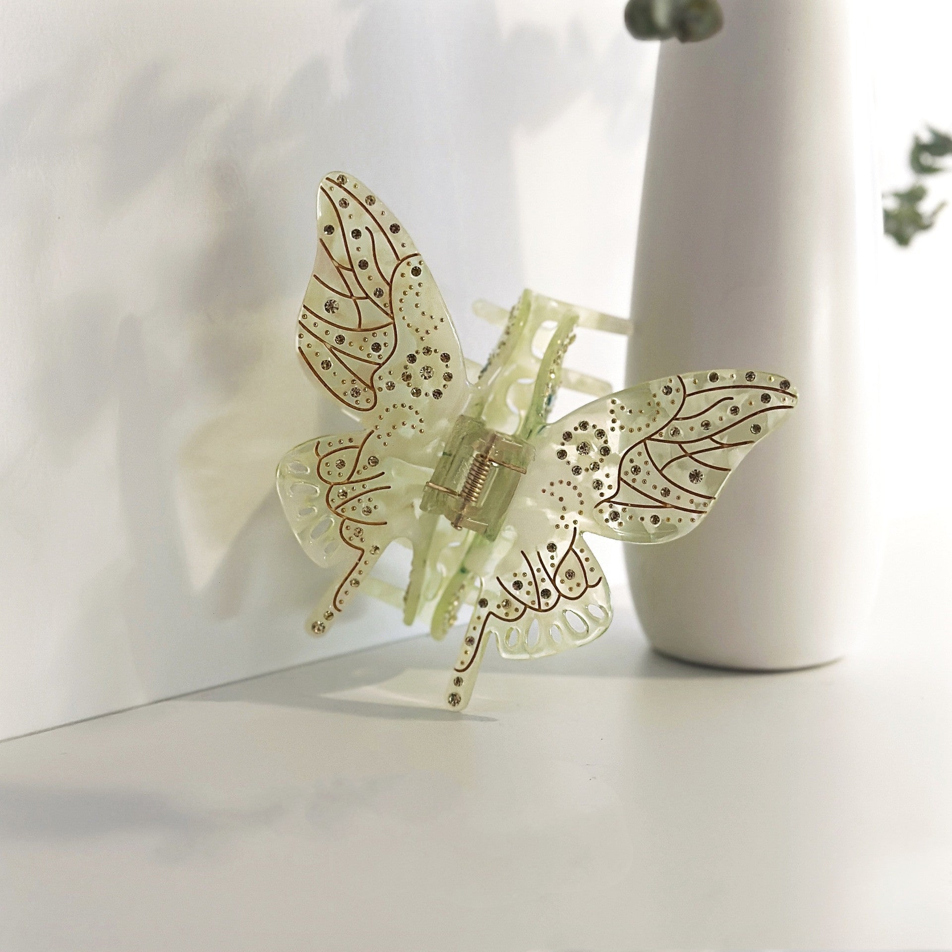 Light Luxury Glass Butterfly Hair Claw