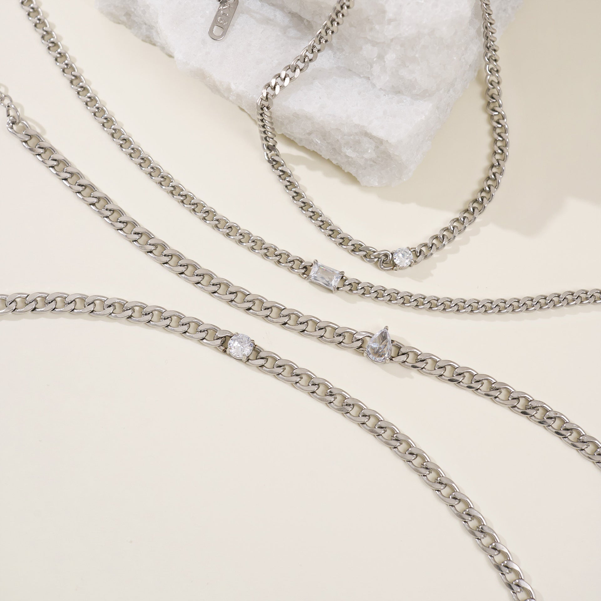 Fashion Titanium Steel Matte Chain Water Drop Zircon Bracelet Set