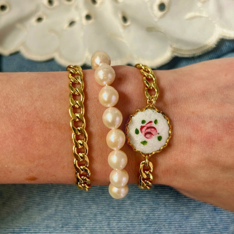 French Retro Oil-Painting-Style Floral Pendant Bracelet