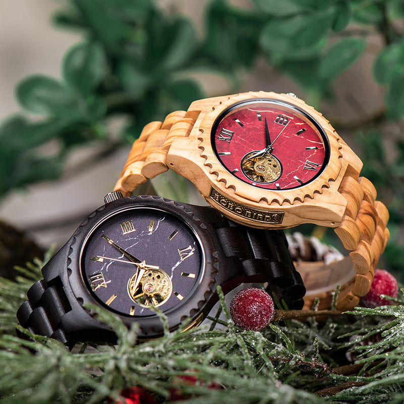 Mens And Womens Minimalist Wooden Watches