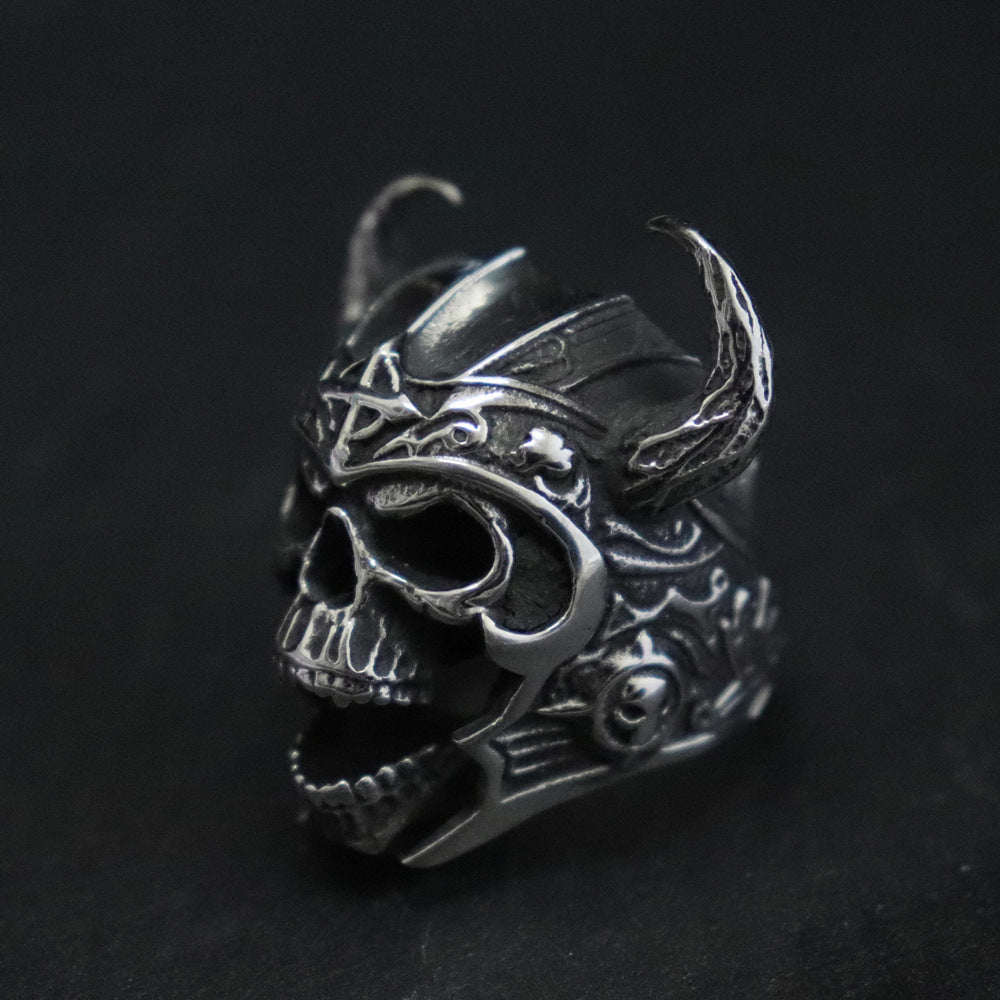 Exaggerated Personality Bull-horn Skull Ring