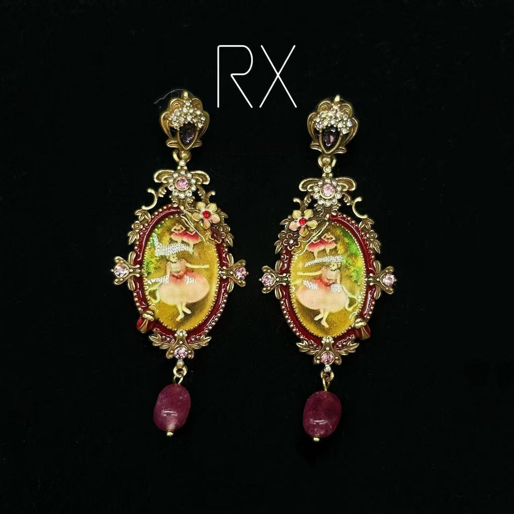 Enamel Pattern Design Vintage Earrings With Diamond Inlay