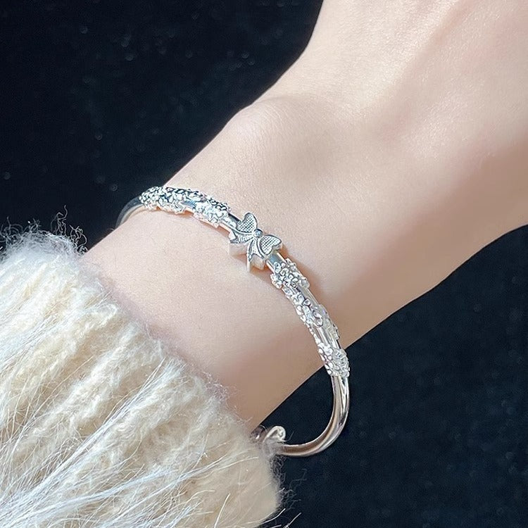 Floral Bow Womens New Glossy Slide-on Bracelet