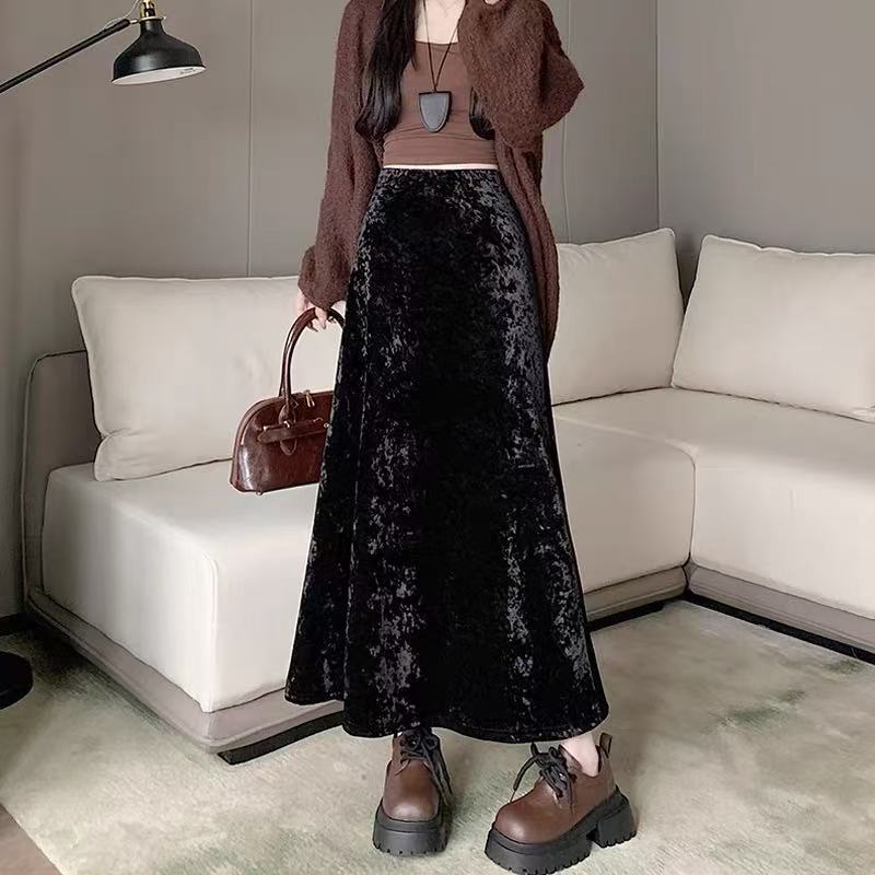 New Fallwinter Diamond-velvet Skirt