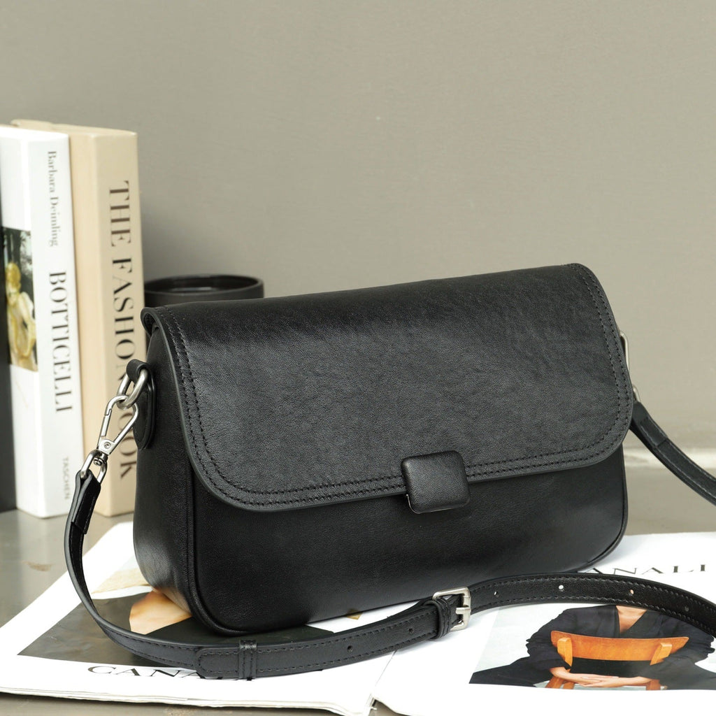 Real Leather Women's Bag Cross-border New Single Shoulder Crossbody Bag, Top Layer Cowhide, College Style Mailman Bag, Commuting Cambridge Bag