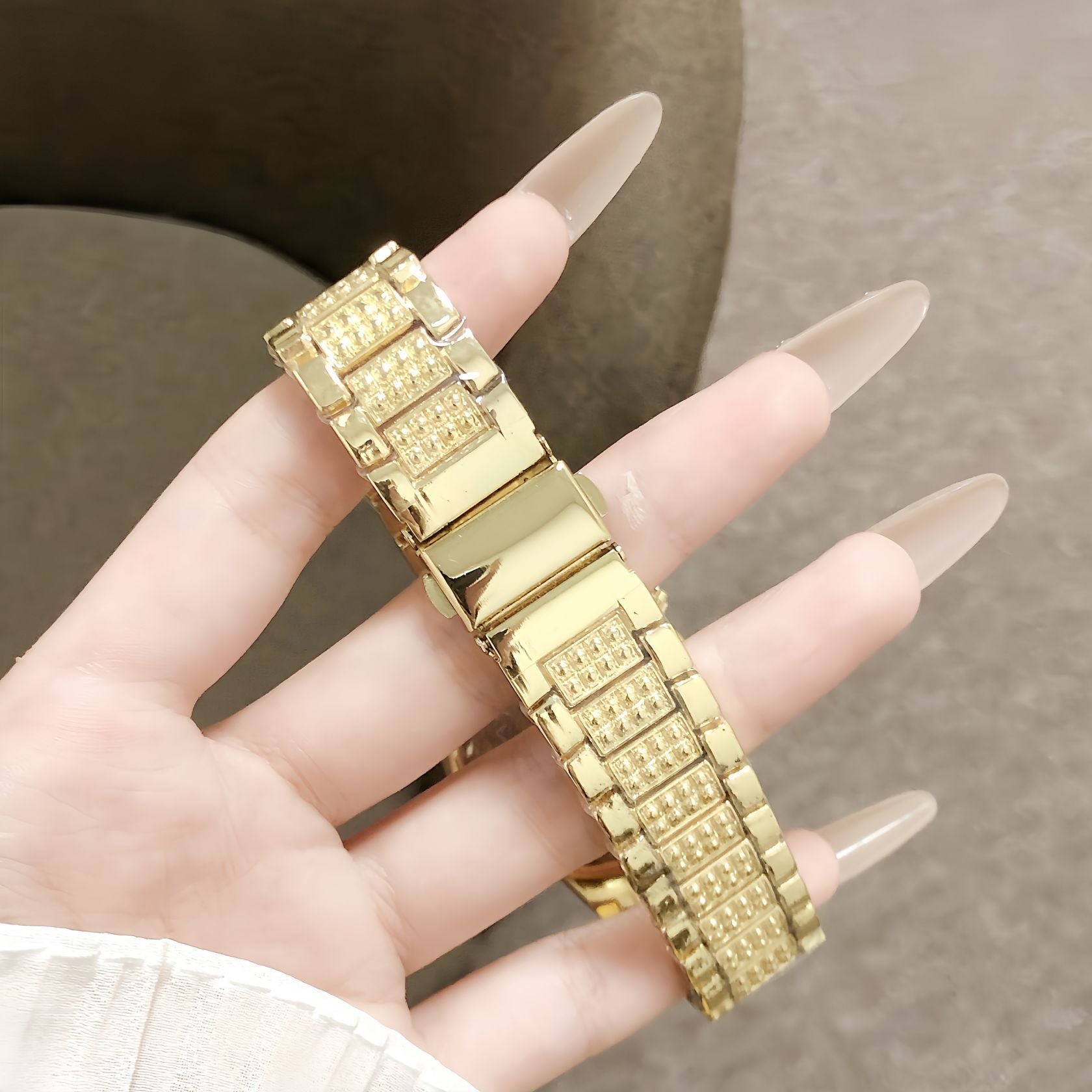 New CONTENA Fully Diamond-encrusted Gold Womens Watch