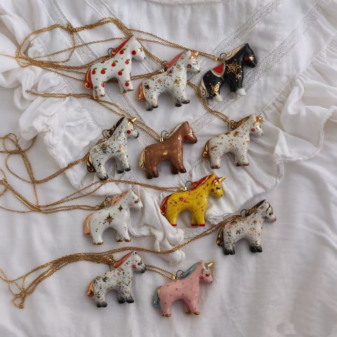 Star Moon Mom Heart-shaped Necklace With Light Luxury And Adjustable Design