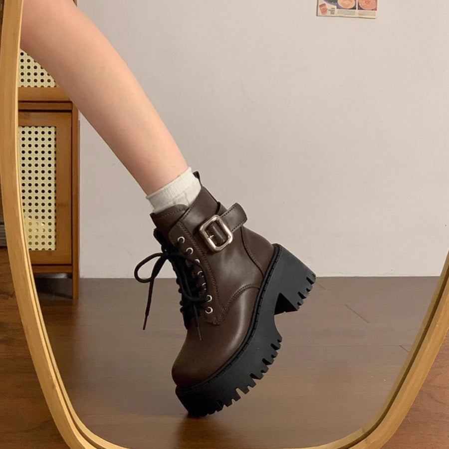 Womens Ankle Boots With Laces And A Height-increasing Design