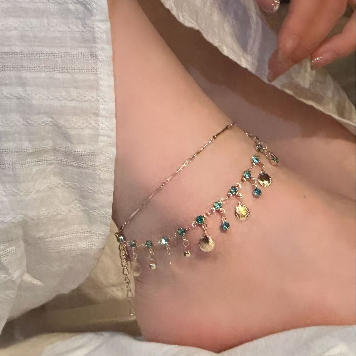 Ultra-shimmering Double-layer Shell Tassel Delicate Anklet