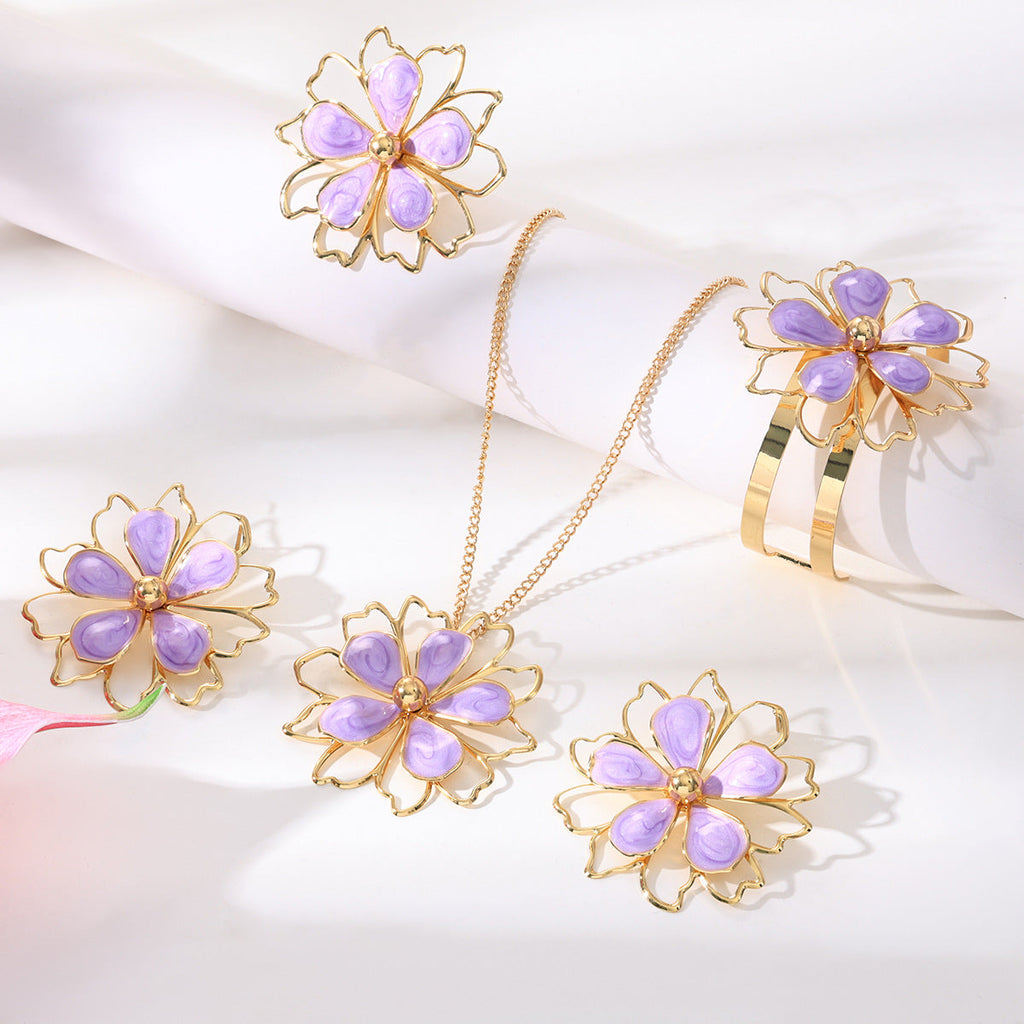 Three-dimensional Flower Ring Bracelet