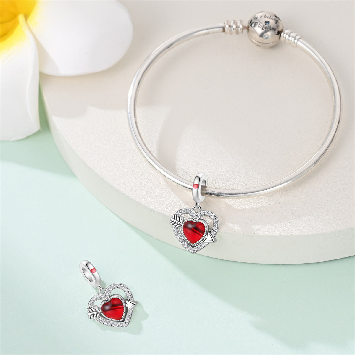 DIY Bracelet With Heart-Shaped Rose Beads And Pendant Accessories
