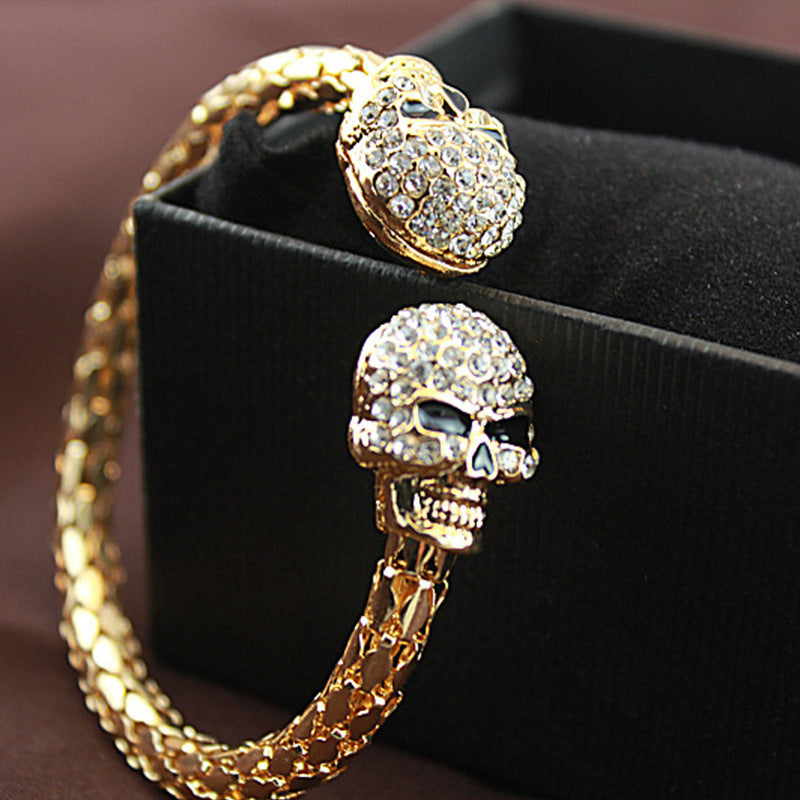 Shimmering Light-luxury Golden Skull Open Bangle Studded With Diamonds