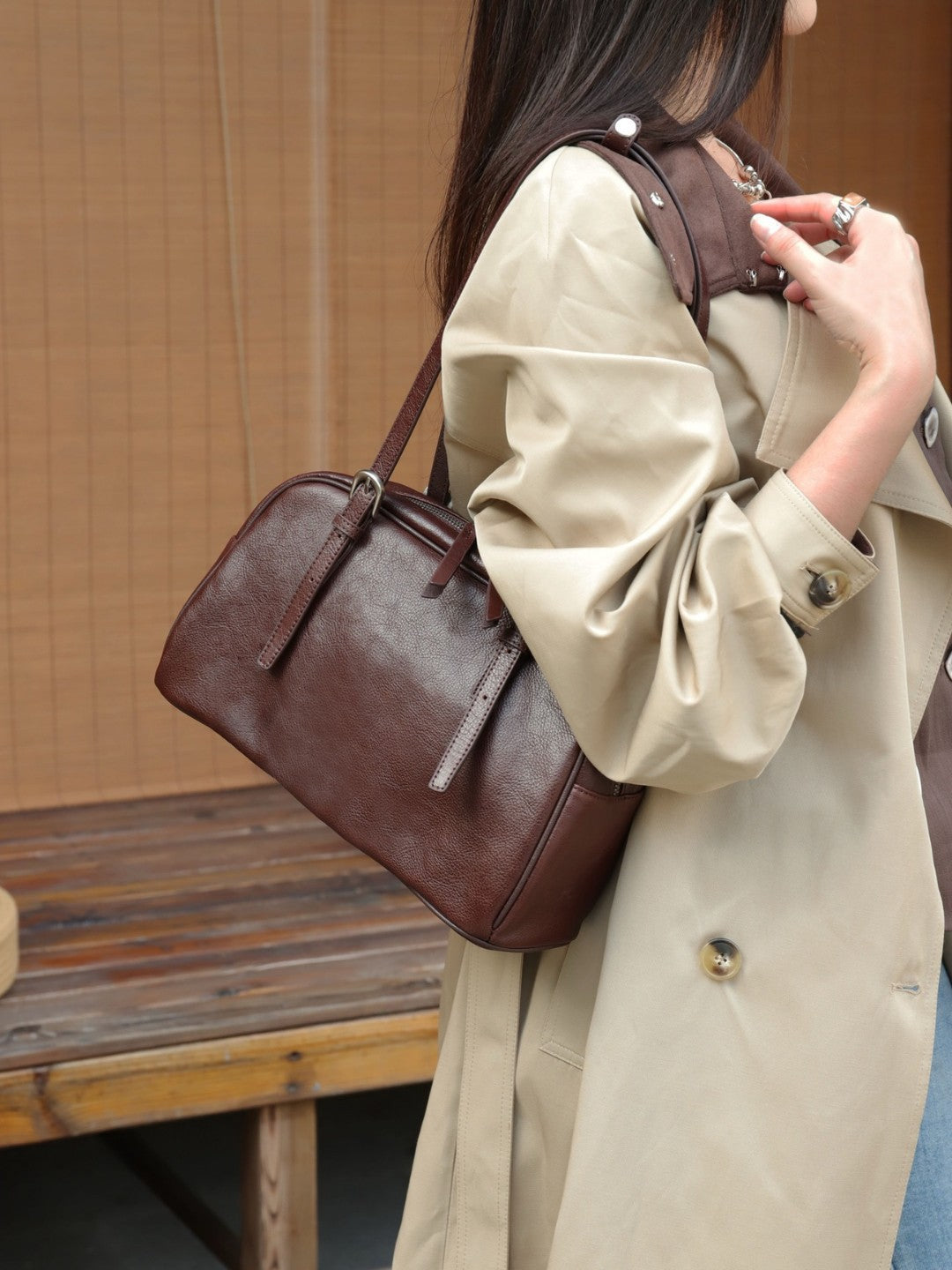 Top-grain Tree Gum Cowhide Bowling Bag, Large Capacity, Simple Design, Handheld, Single Shoulder, Crossbody, Commuter Underarm Women's Bag