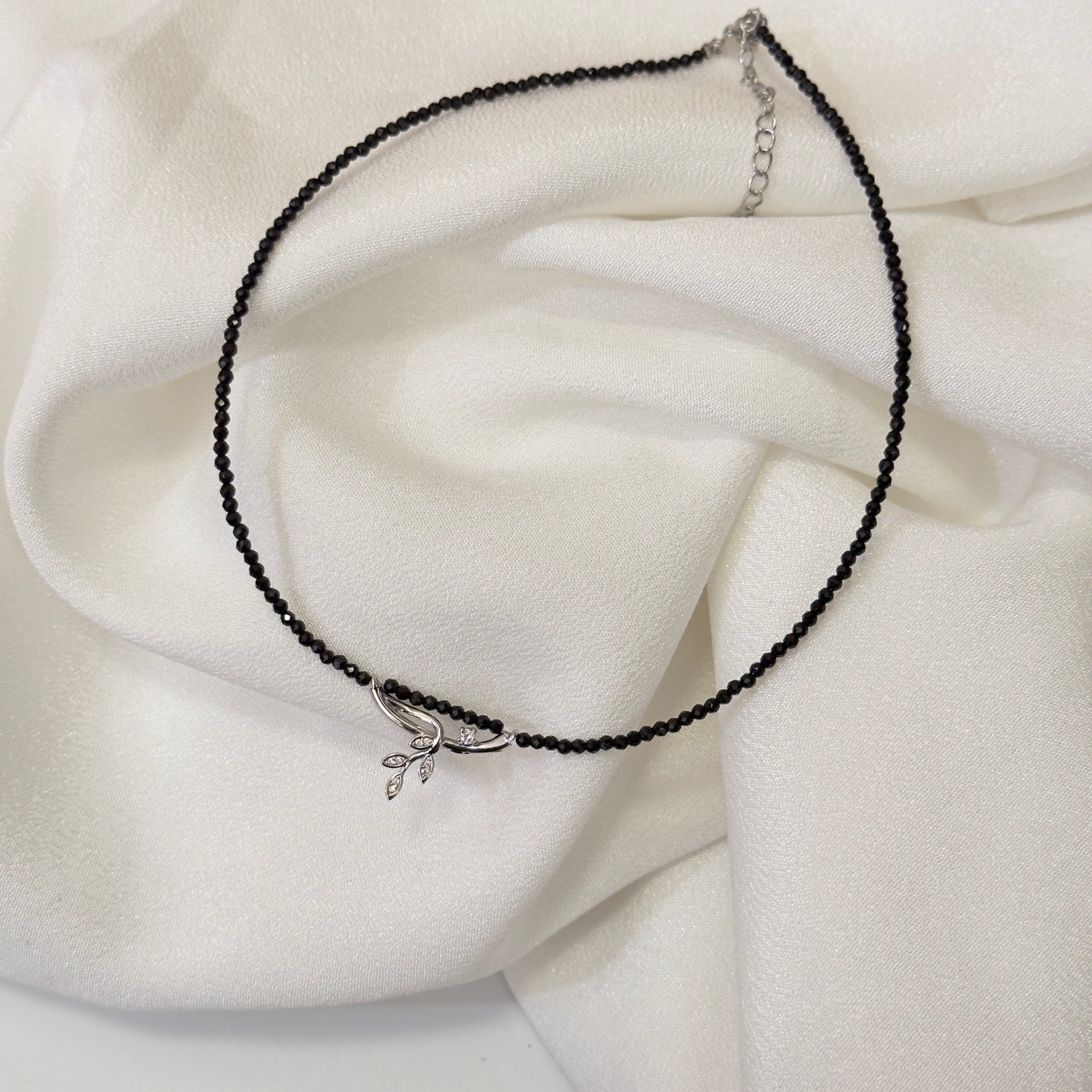 Colorized Butterfly Pendant Alloy Necklace