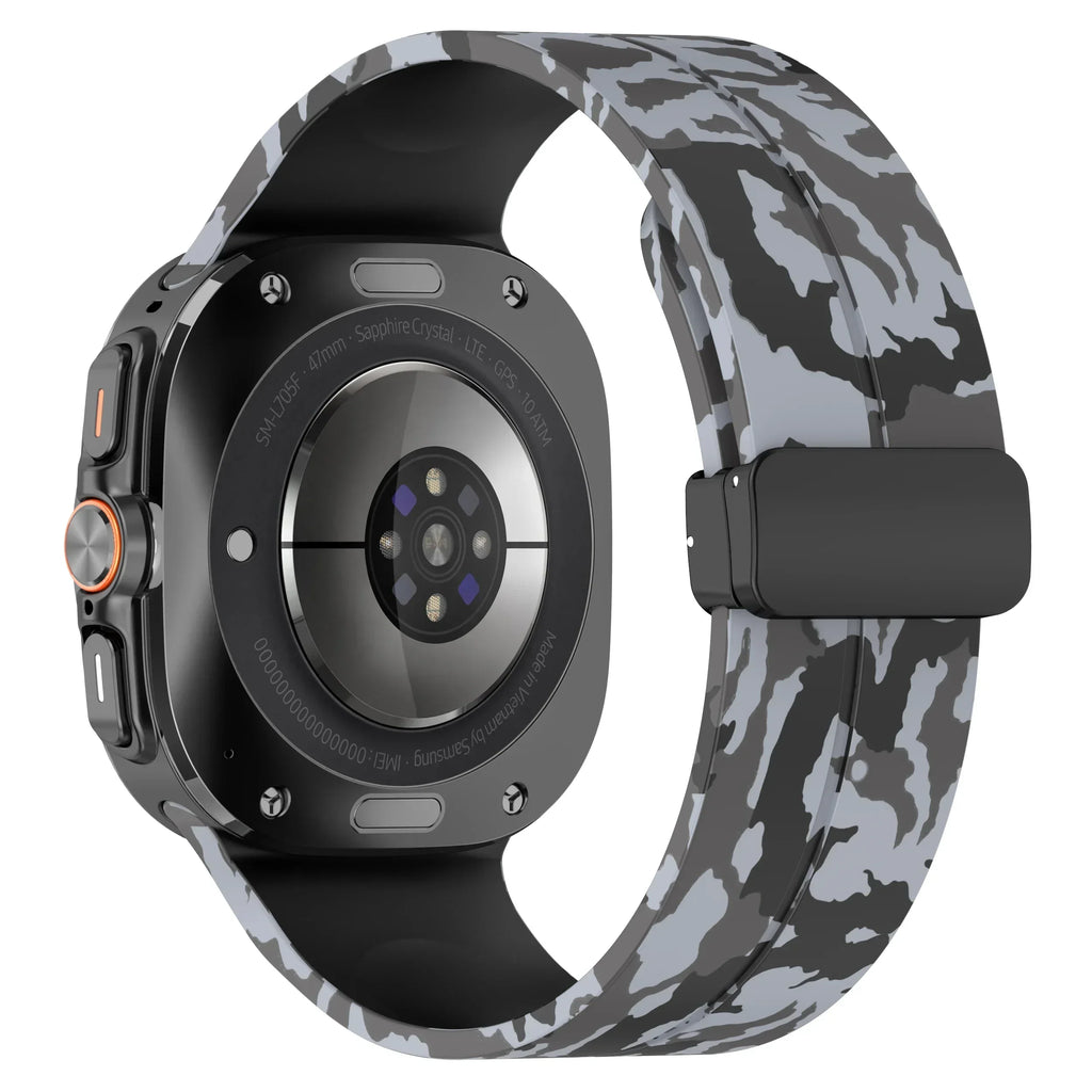 Camouflage Band for Samsung Galaxy Watch Ultra 47mm Silicone Magnetic Bracelet for Galaxy Watch 7 Ultra Replacement Watchband