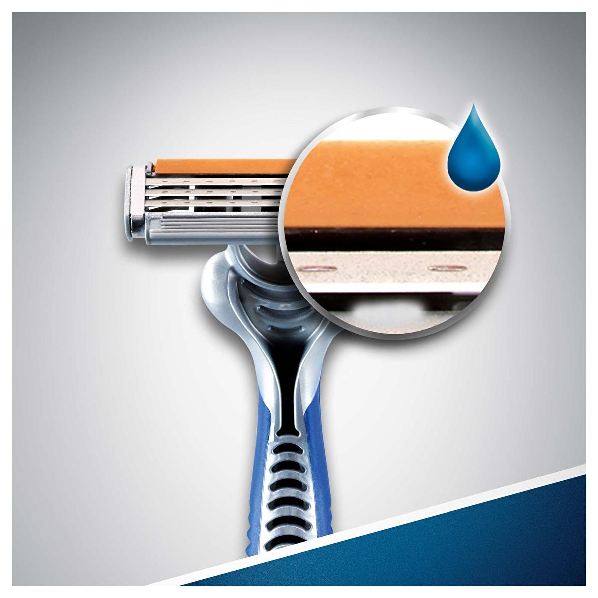 Gillette Blue3 Disposable Razor for Men - Comfort Shaving with 3 Chrome-Coated Blades