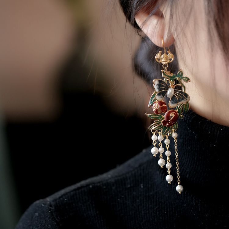 Dripping-oil Butterfly Leaf And Flower Bead Earrings