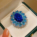 Elegant Coat Suit And Evening Gown Brooch With A Magnetic Clasp
