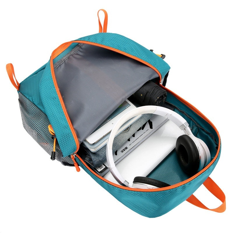 Travel Leisure Lightweight Large-Capacity Backpack