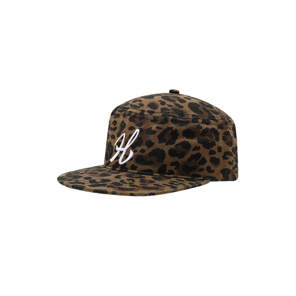 Men's And Women's Matching Leopard Print Embroidered H-Style Flat Brim Vintage Cool Outdoor Camping Weekend Party Daily Sun Protection Flat Top Hat