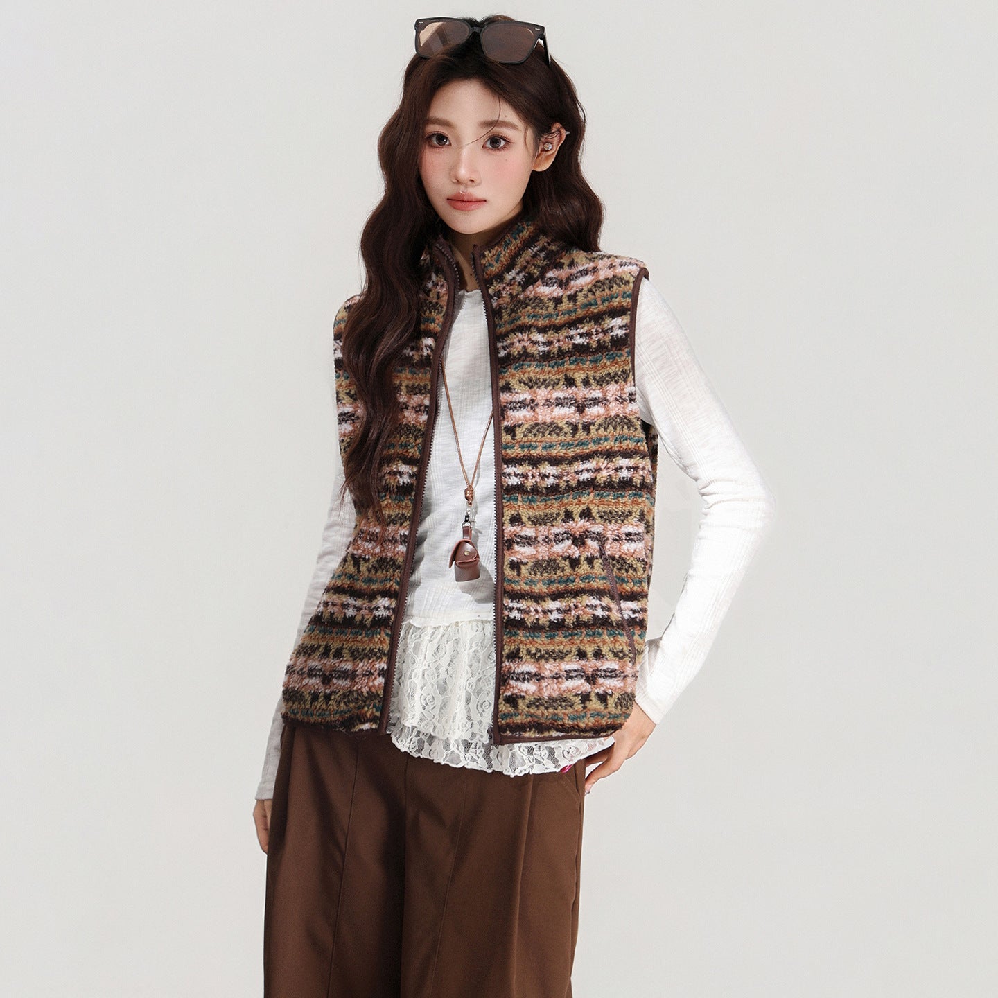 Retro Stand-collar Lamb Wool Vest Women's Cardigan Jacket For Autumn And Winter Layering