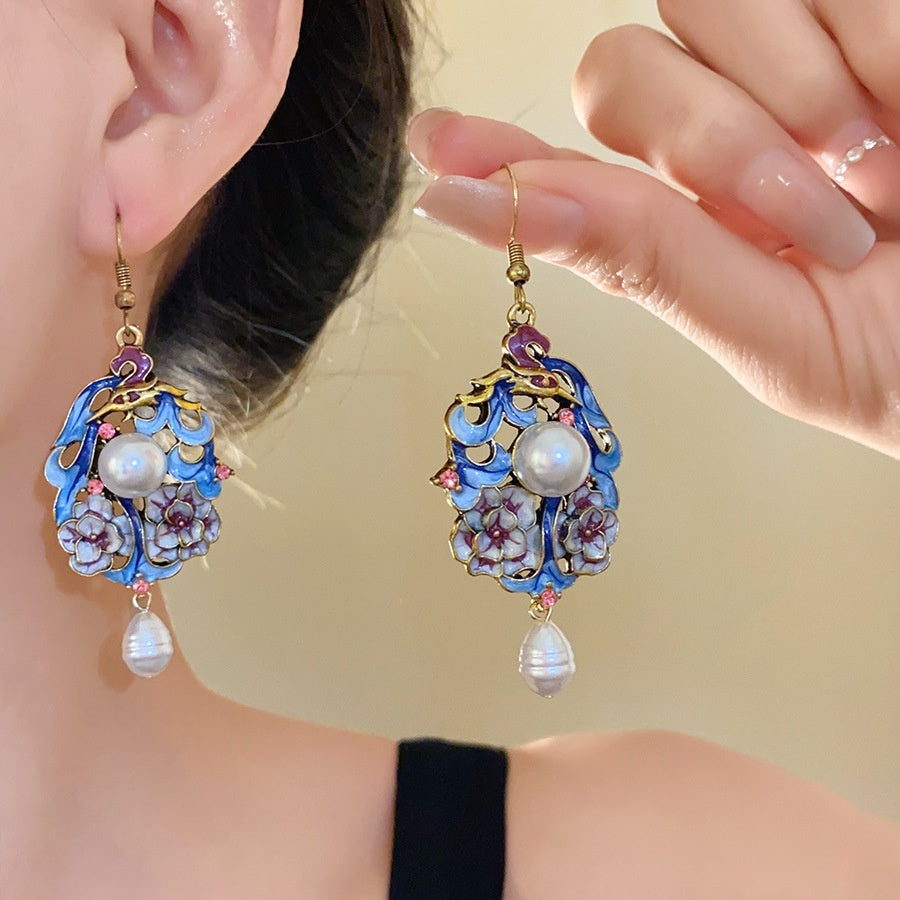 Ethnic-style Diamond-encrusted Oil-drop Flower Pearl Pendant