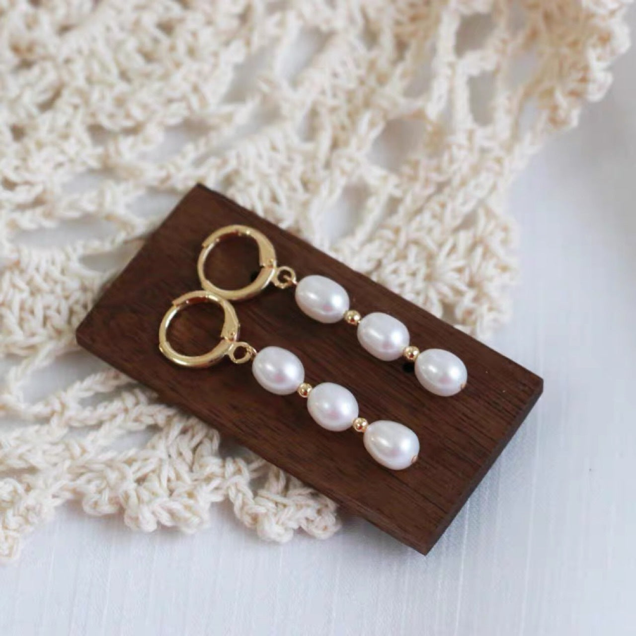 Womens Natural Freshwater Pearl Earrings