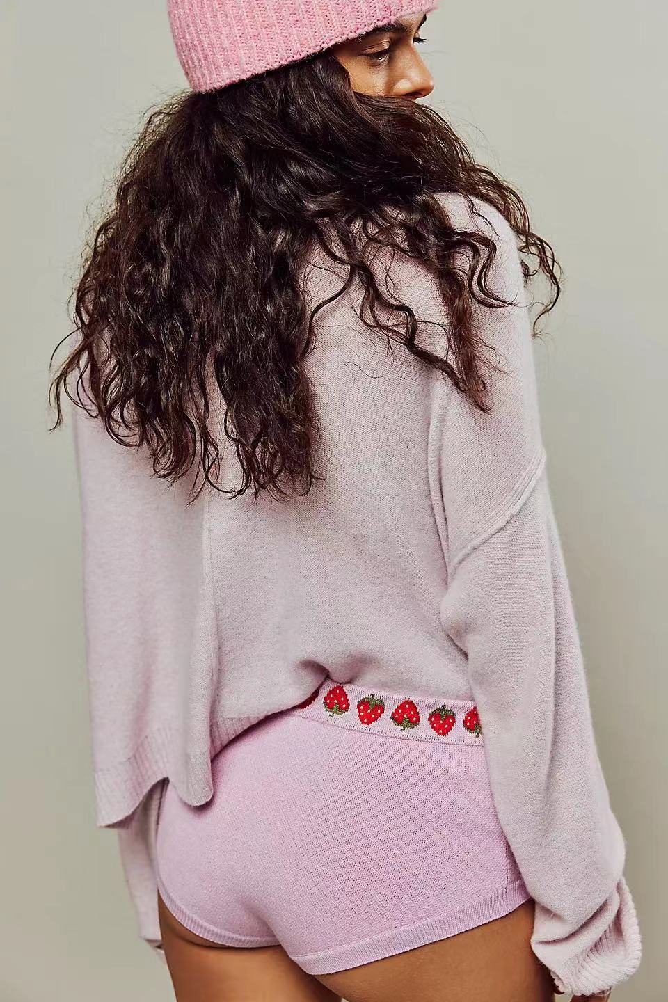 Knitted Low Waist Sports Shorts