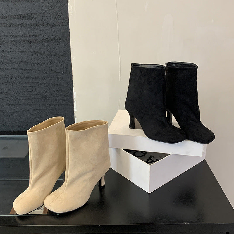 Commuter-style Versatile Solid-color Booties