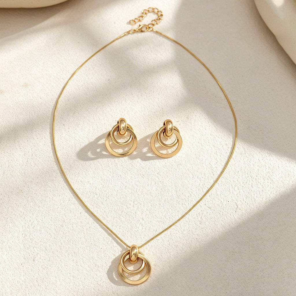 Cross-border European American Daily Versatile Metal Geometric Circle Jewelry Set, Premium Texture Matching Necklace & Stud Earrings For Women