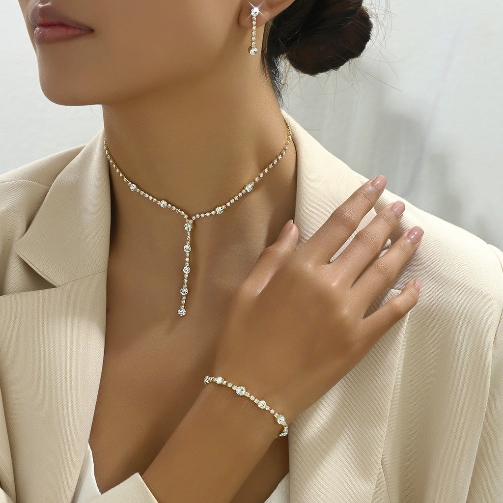 Niche Design High-Gloss Women Jewelry Set, Unique Cubic Zirconia Inlaid Necklace, Bracelet & Stud Earrings Matching Accessories