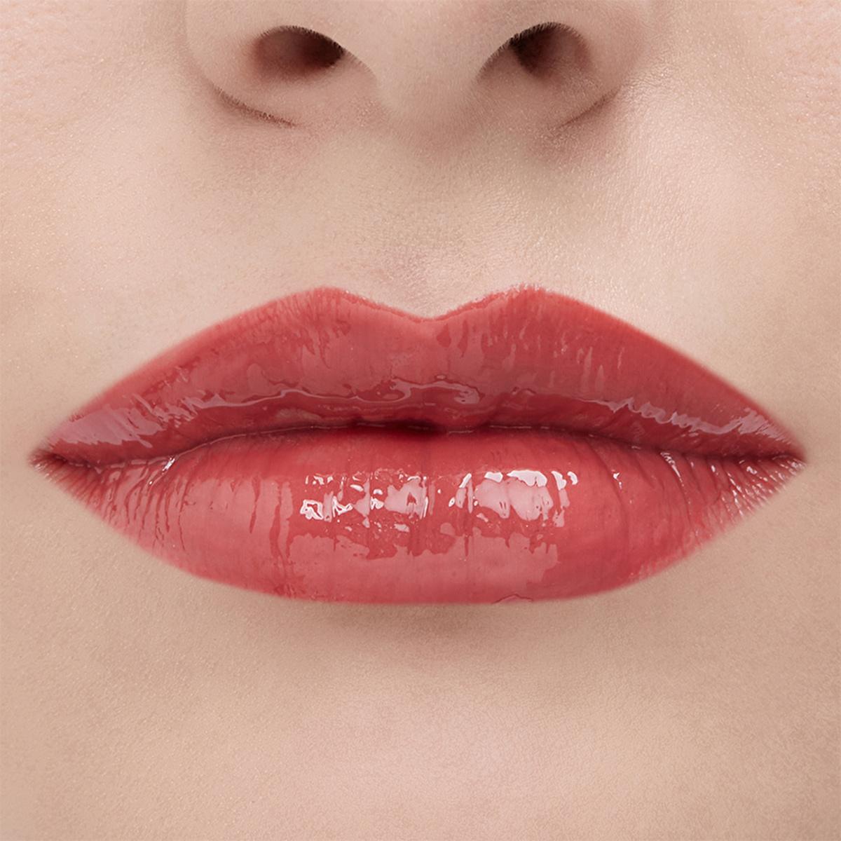 LYKD Volumizing Lipstick 545 Lovely
