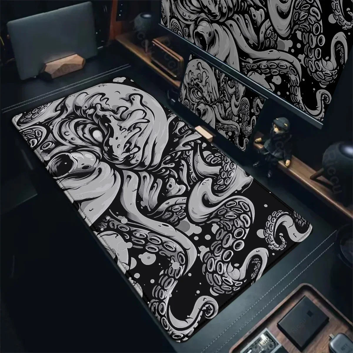 Riccu large octopus gaming mouse pad, XL Waterproof